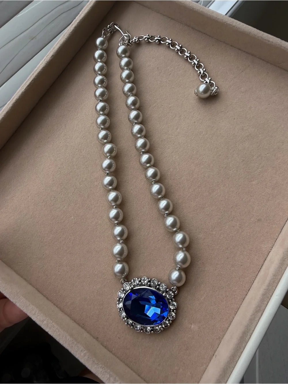 Pearl Necklace with Large Blue Crystal Pendant - Unbranded